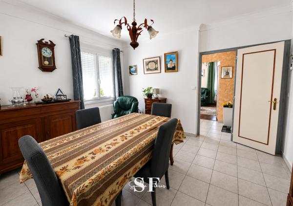 Maison 6 pièce(s) 3 chambre(s) 122 m²