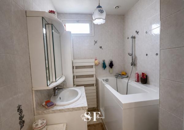 Maison 6 pièce(s) 3 chambre(s) 122 m²