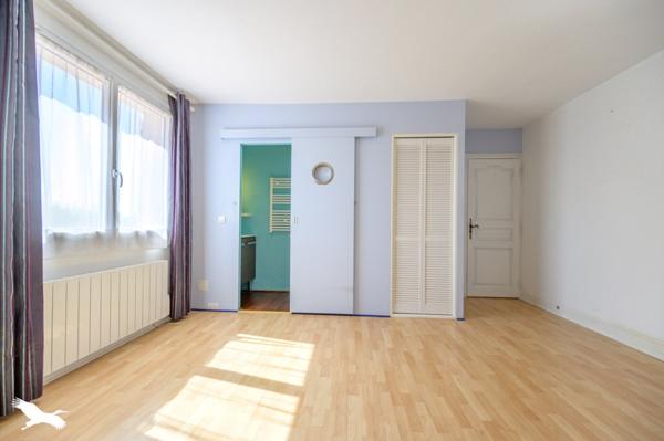Maison à vendre 410 000 € Nieul-sur-Mer 7 p 190 m² DPE D