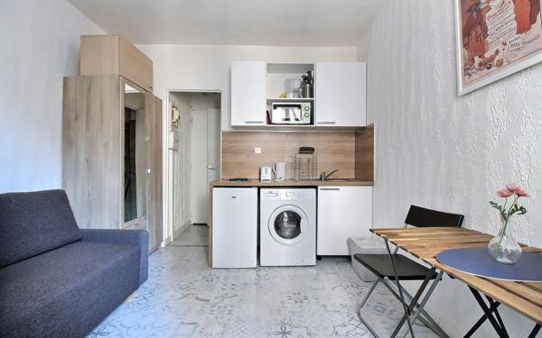 Appartement à vendre    1 pièce • 15 m2 Marseille 1