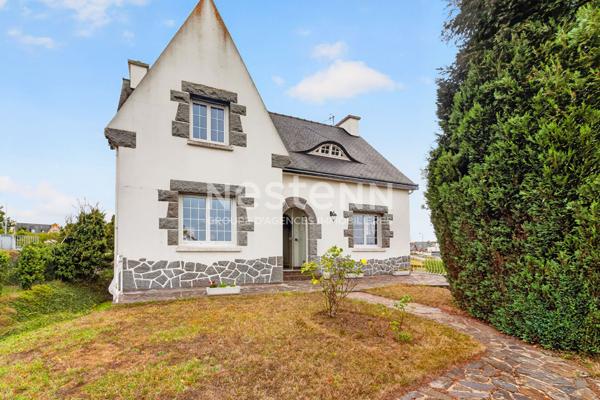 A vendre Maison de 120m², 3 chambres sur un terrain de 1083m² à Yffiniac!