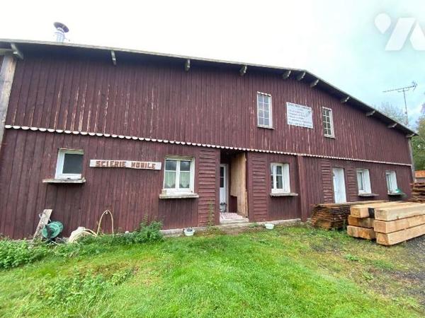 À Vendre à SALBRIS - Bâtiment à usage professionnel + maison sur un terrain d'1,36 hectare

S...