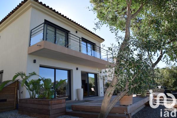 Maison à vendre 5 pièces 120 m² Le Lavandou