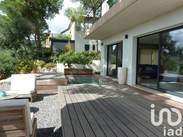 Maison à vendre 5 pièces 120 m² Le Lavandou