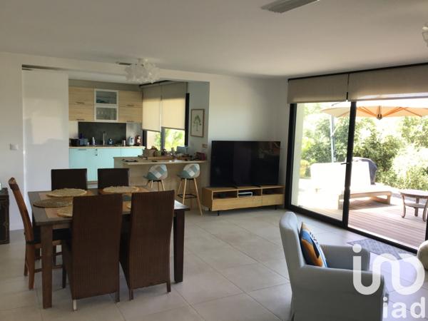 Maison à vendre 5 pièces 120 m² Le Lavandou