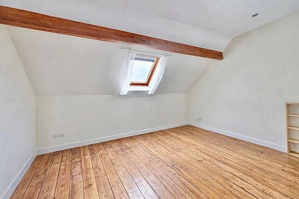 Maison Asnieres Sur Oise  147.93 m2