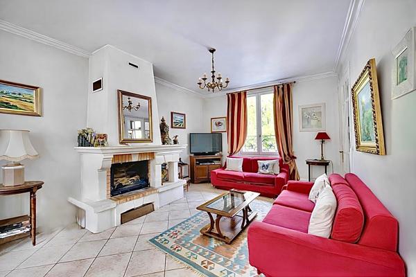 Maison Asnieres Sur Oise  147.93 m2