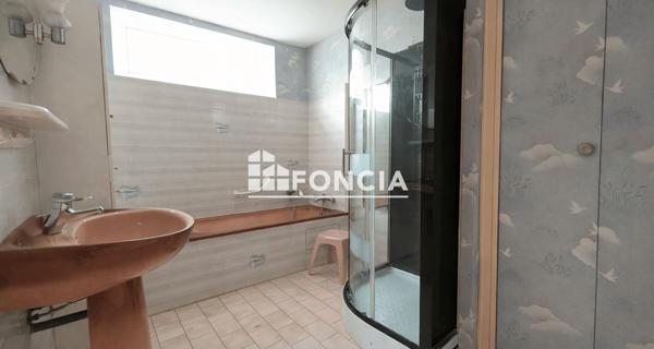 À vendre Maison 5 pièces 123 m² - Nazelles-négron 37530