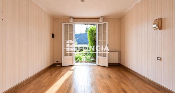 À vendre Maison 5 pièces 123 m² - Nazelles-négron 37530