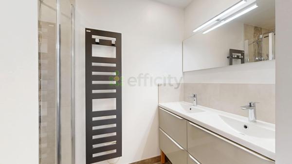 Appartement 4 pièces - 117 m² Exclusivité efficity