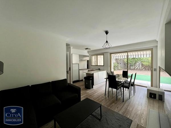 Appartement à louer 3 pièces 58.27m² Cannes (06400)