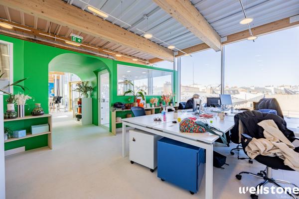 Bureaux à louer à PARIS 75008