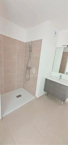 Vente                                                      Appartement
                        
                     4 pièces                      75 m2                     à Déville-Lès-Rouen