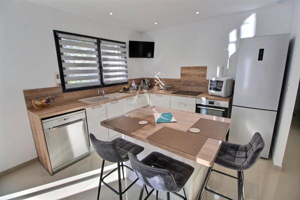 À VENDRE " Le Clos des Arcades" VILLA DE 2024 DE TYPE F3 PLAIN-PIED SUR TERRAIN 3 FACES