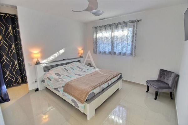 À VENDRE " Le Clos des Arcades" VILLA DE 2024 DE TYPE F3 PLAIN-PIED SUR TERRAIN 3 FACES