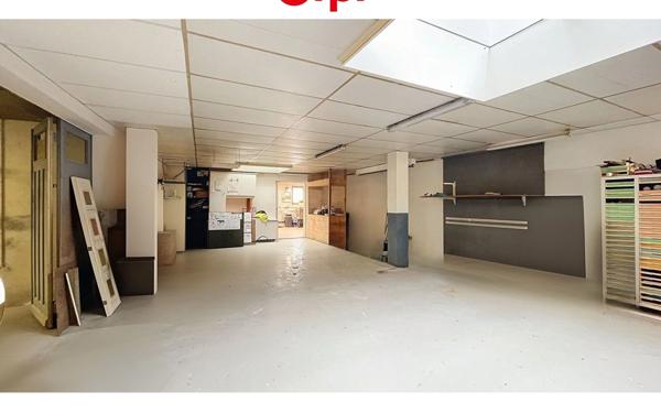 Appartement à vendre    5 pièces • 361 m2 Annemasse