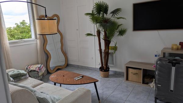 A DRANCY Appartement REFAIT à NEUF  T1, 1pièce, 1 cuisine, 1 salle d'eau, 1 wc