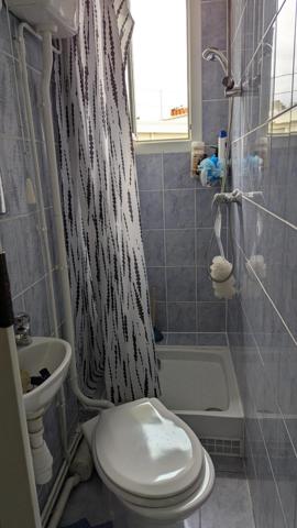 A DRANCY Appartement REFAIT à NEUF  T1, 1pièce, 1 cuisine, 1 salle d'eau, 1 wc