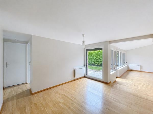 EN EXCLUSIVITÉ * TRES RARE SUR LE SECTEUR* SEMI PLAIN PIED