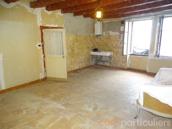 Vente Maison45 m² - 2 Pièces - LIGNIERES (18160)