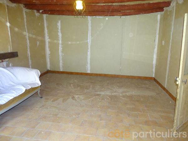 Vente Maison45 m² - 2 Pièces - LIGNIERES (18160)