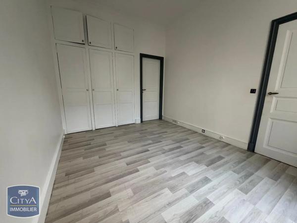Appartement à louer 2 pièces 76.63m²