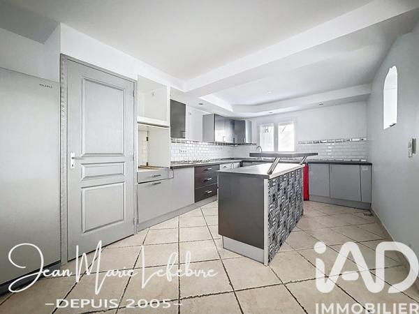 Maison à vendre 6 pièces 196 m² Saint-Pierre-de-Bœuf
