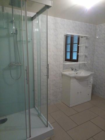 Maison à louer    4 pièces •  Escoire