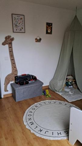 Maison à louer    4 pièces •  Escoire