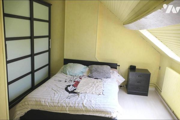 Maison T5 - Sous-sol - Double garage - 3 caves - Cour - 196 m² cadastré.