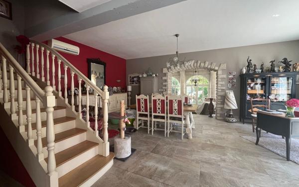 Maison à vendre    4 pièces •  Saint-Maixent-l'École