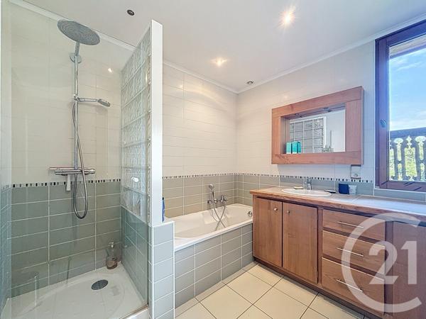 Maison à vendre  7 pièces - 246,08 m2 TANINGES - 74