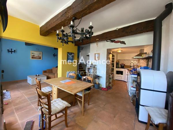 Maison à CARNOULES, 83660 - 5 pièces 95m²