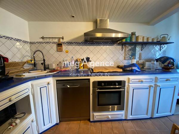 Maison à CARNOULES, 83660 - 5 pièces 95m²