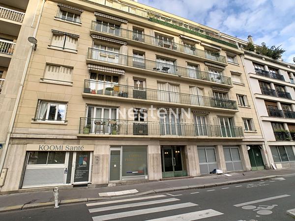À vendre : Appartement 4 pièces à Paris 15 Convention Vaugirard- 890 000 €