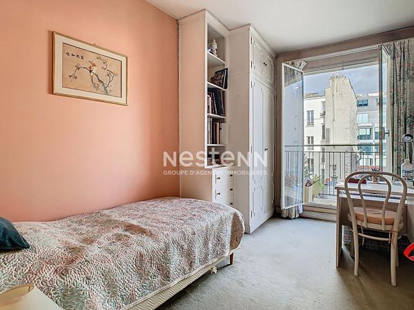 À vendre : Appartement 4 pièces à Paris 15 Convention Vaugirard- 890 000 €