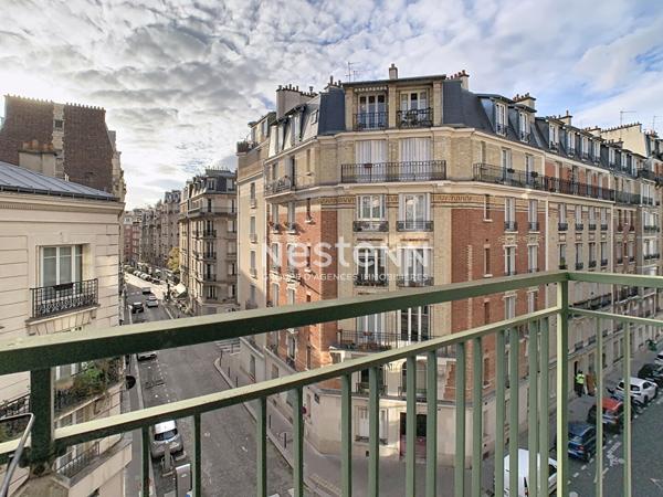 À vendre : Appartement 4 pièces à Paris 15 Convention Vaugirard- 890 000 €