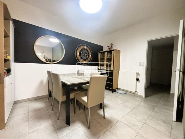 Appartement 3 pièces – 65 m² environ à Vitré (ref : 3365)