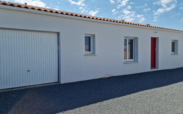 Maison à vendre    4 pièces •  Le Gua