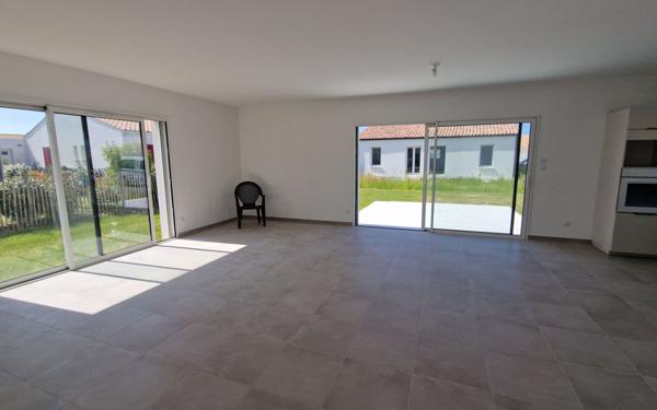 Maison à vendre    4 pièces •  Le Gua