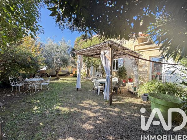 Maison à vendre 5 pièces 165 m² Peyrolles-en-Provence