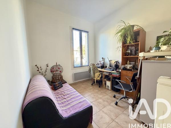 Maison à vendre 5 pièces 165 m² Peyrolles-en-Provence