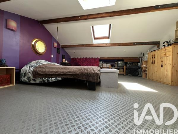 Maison à vendre 5 pièces 165 m² Peyrolles-en-Provence