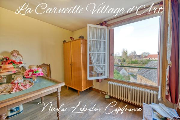 Ancienne boutique à réinventer – cœur de village – gros potentiel