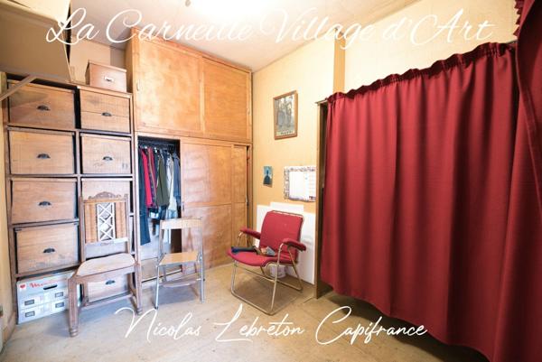 Ancienne boutique à réinventer – cœur de village – gros potentiel