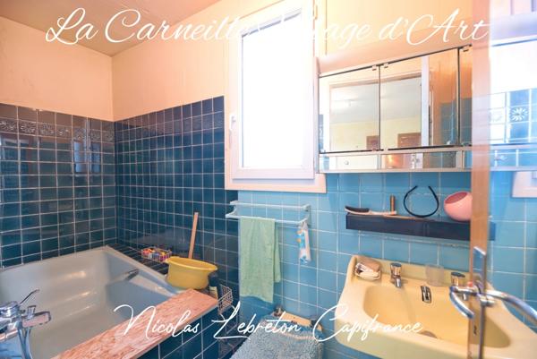 Ancienne boutique à réinventer – cœur de village – gros potentiel