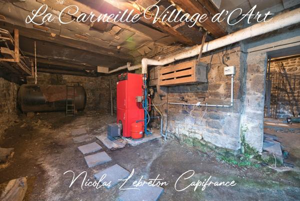 Ancienne boutique à réinventer – cœur de village – gros potentiel