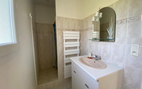 Maison à vendre    7 pièces •  Les Mathes