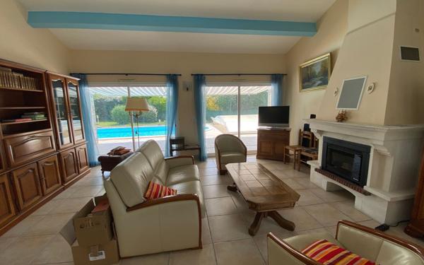 Maison à vendre    7 pièces •  Les Mathes