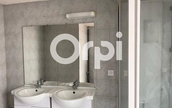 Appartement à louer    3 pièces • 111,01 m2 La Côte-Saint-André